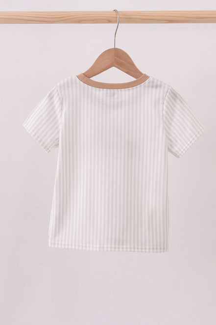 Brown alpaca embroidery top