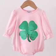 Pink clover glitter ruffle bubble