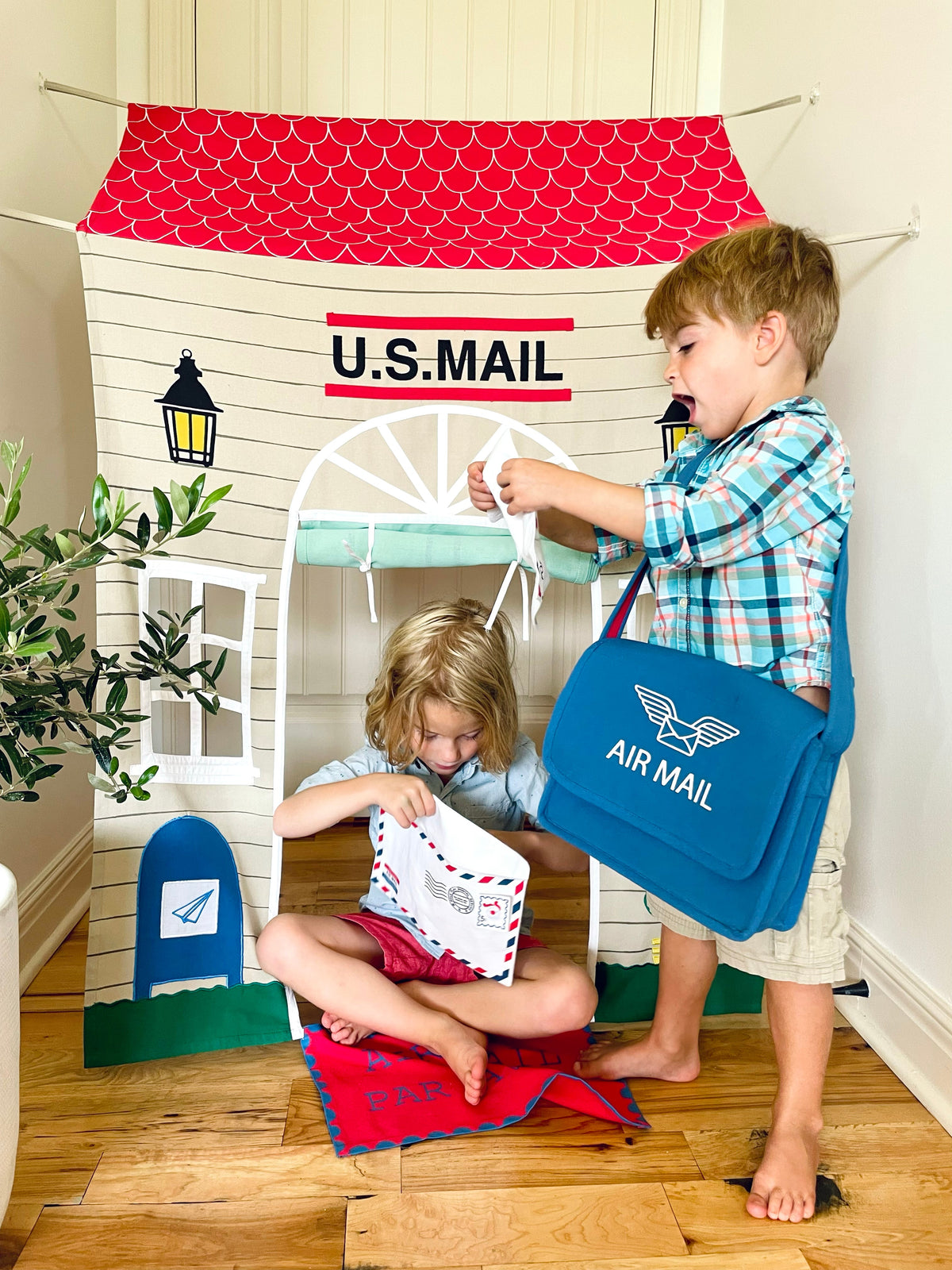 Post Office Doorway Storefront with Mailman's satchel