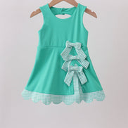 Green scalloped bow active dress