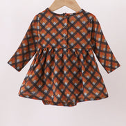 Premium brown plaid muslin bubble