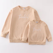 Gray thankful fleece mom&me sweatshirt