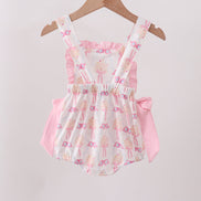 Pink bow castle ruffle bubble