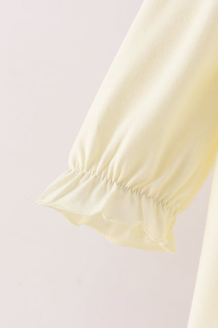 Cream smocked bow pants set