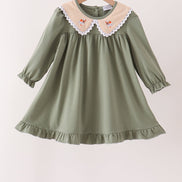 Green goose pumpkin embroidery dress