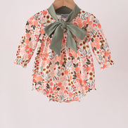 Green floral bow bubble